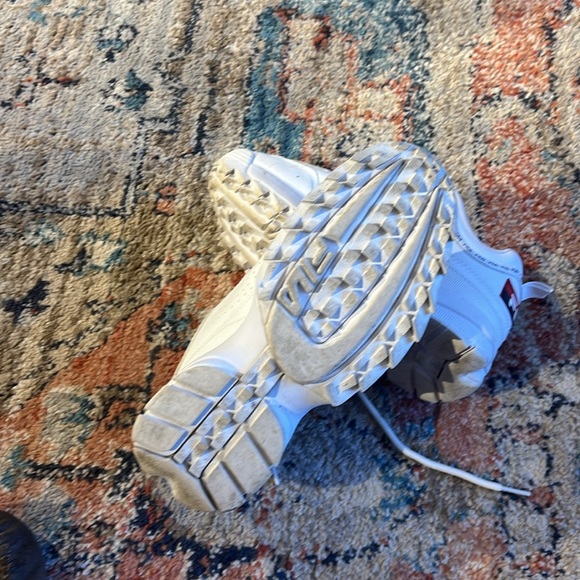 Fila - Picture 4 of 5